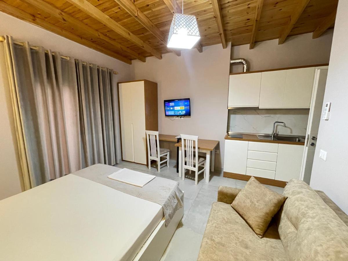 Maison Apartments Vlore Bagian luar foto