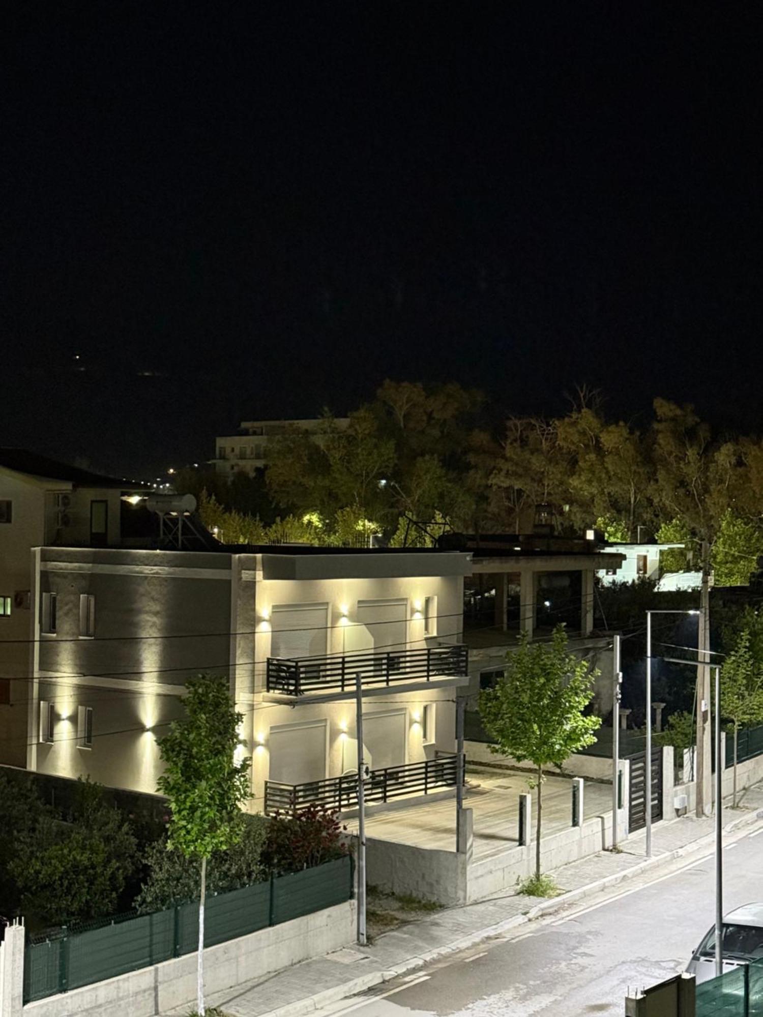 Maison Apartments Vlore Bagian luar foto