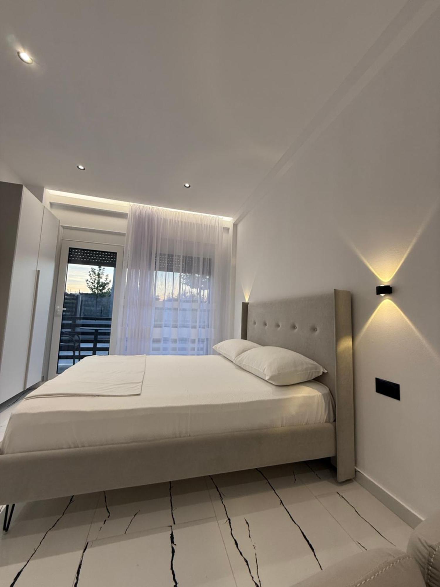 Maison Apartments Vlore Bagian luar foto